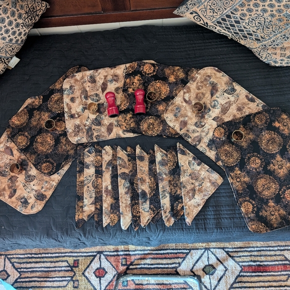 MYSTERY C - Picture 2 of 5